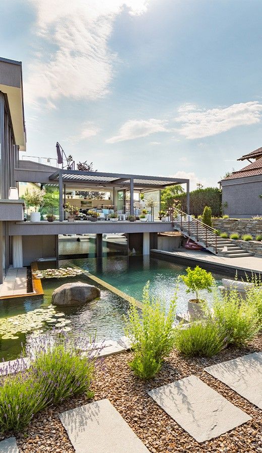 Biotop Swimming Pond extract from the Light Play project